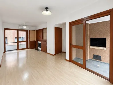 Apartamento com 3 Quartos à venda, 131m² no Mont Serrat, Porto Alegre