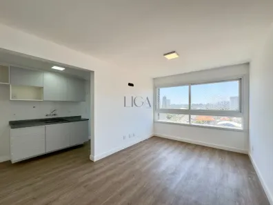Apartamento com 2 Quartos à venda, 69m² no Vila Ipiranga, Porto Alegre
