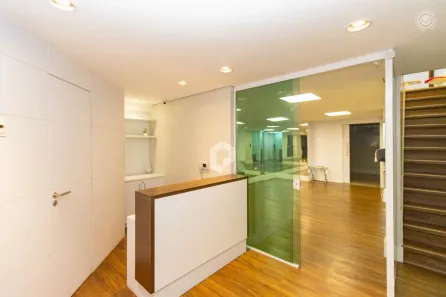 Sala Comercial à venda, 127m² no Centro, Curitiba
