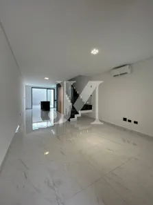 Sobrado com 3 Quartos à venda, 25m² no Vila Carrão, São Paulo