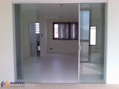 Sala Comercial à venda, 93m² no Passo da Areia, Porto Alegre