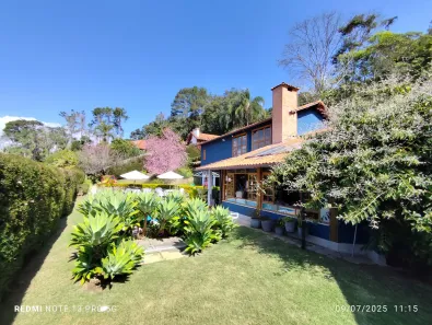Casa de Condomínio com 4 Quartos à venda, 450m² no Itaipava, Petrópolis