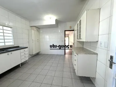 Casa de Condomínio com 3 Quartos para alugar, 110m² no Parque Residencial Presidente Médici, Itu