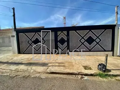 Casa com 3 Quartos à venda, 120m² no Parque São Jorge, Marília