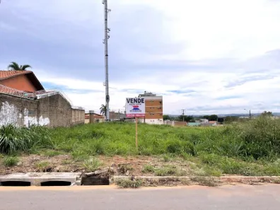 Lote/Terreno à venda, 373m² no Setor Faiçalville, Goiânia