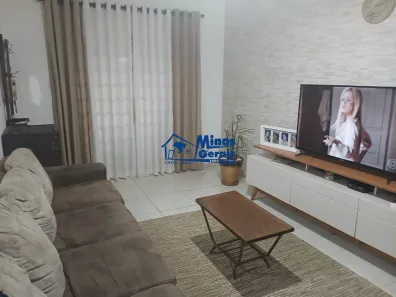 Casa com 2 Quartos para alugar, 120m² no Vila das Flores, São José dos Campos