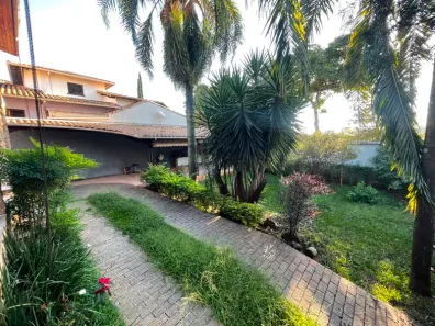 Casa com 3 Quartos para alugar, 360m² no Castelo, Belo Horizonte