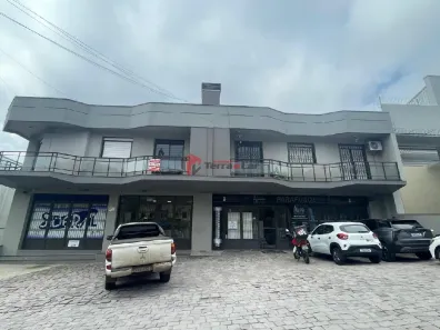 Apartamento com 2 Quartos para alugar, 70m² no Universitário, Caxias do Sul