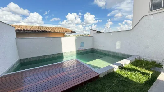 Casa com 3 Quartos à venda, 250m² no Alvorada, Contagem