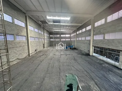 Galpão/Depósito/Armazém para alugar, 1255m² no Parque Industrial San José, Cotia