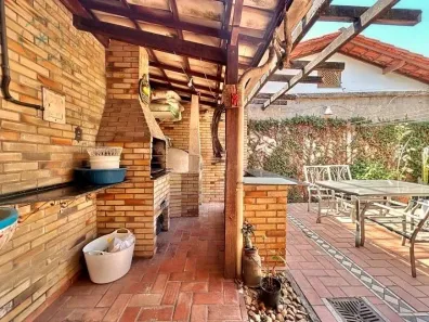 Casa com 3 Quartos à venda, 149m² no Santa Amélia, Belo Horizonte