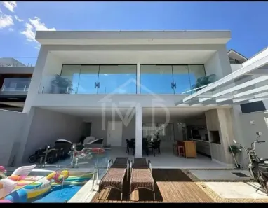 Casa de Condomínio com 4 Quartos à venda, 330m² no Recreio dos Bandeirantes, Rio de Janeiro