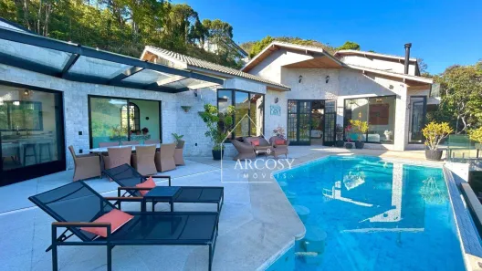 Casa de Condomínio com 4 Quartos à venda, 867m² no Itaipava, Petrópolis