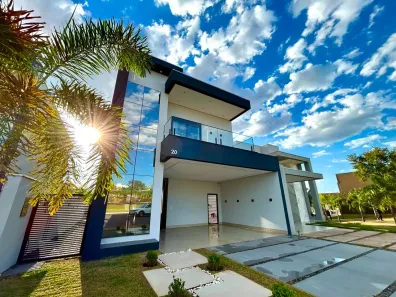 Casa de Condomínio com 4 Quartos para alugar, 246m² no Condomínio Belvedere, Cuiabá