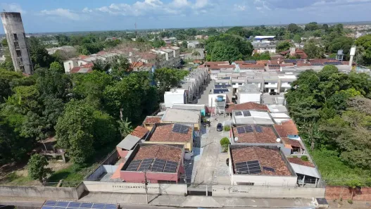 Casa de Condomínio com 2 Quartos para alugar, 110m² no Centro, Ananindeua