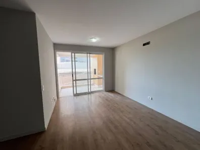 Apartamento com 3 Quartos à venda, 87m² no Zona 08, Maringá