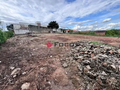 Lote/Terreno à venda, 1500m² no Putim, São José dos Campos