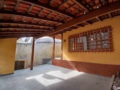 Casa com 2 Quartos para alugar, 90m² no Vila Universitária, São Paulo