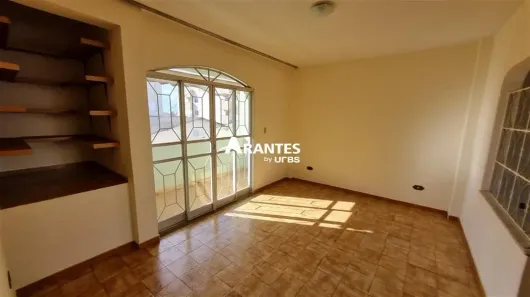 Casa com 6 Quartos à venda, 297m² no Santa Mônica, Uberlândia