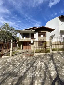 Casa com 2 Quartos à venda, 156m² no Colina Sorriso, Caxias do Sul