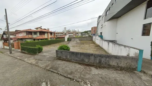 Lote/Terreno à venda, 477m² no Córrego Grande, Florianópolis