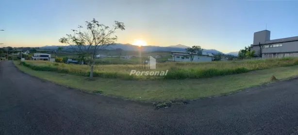 Lote/Terreno à venda, 1000m² no Loteamento Comercial e Residencial Village da Serra, Tremembé