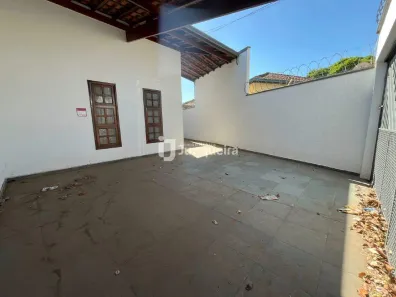 Casa com 4 Quartos à venda, 172m² no Jardim Monumento, Piracicaba