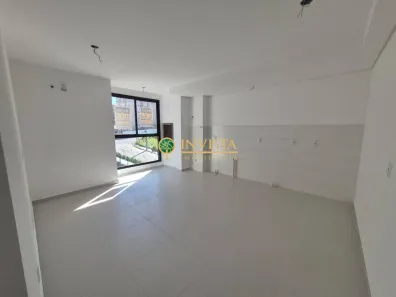 Apartamento com 2 Quartos para alugar, 60m² no Serraria, São José
