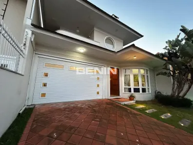 Sobrado com 4 Quartos para alugar, 345m² no Estância Velha, Canoas