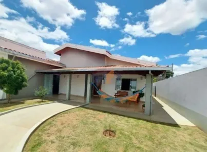 Fazenda/Sítio com 3 Quartos à venda, 400m² no Jardim Colibri, Marília
