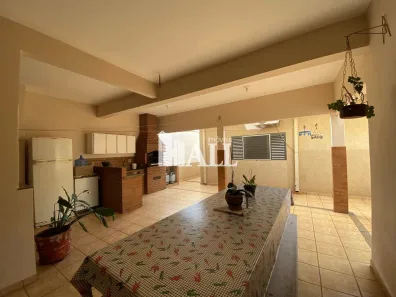 Casa com 3 Quartos à venda, 200m² no Jardim Alto Alegre, São José do Rio Preto