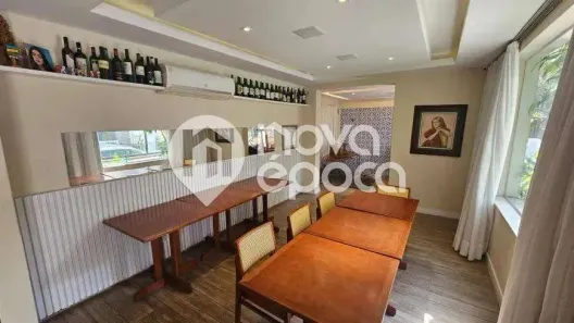 Casa com 3 Quartos à venda, 235m² no Humaitá, Rio de Janeiro