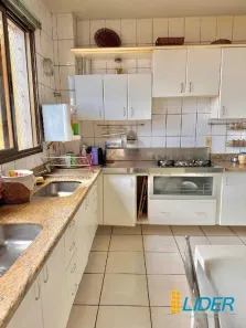 Apartamento com 3 Quartos à venda, 160m² no Cazeca, Uberlândia