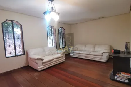 Casa com 2 Quartos à venda, 240m² no Vila Morse, São Paulo