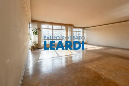 Apartamento com 3 Quartos à venda, 240m² no Higienópolis, São Paulo