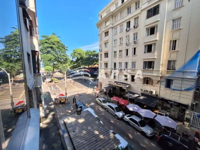 Apartamento com 2 Quartos para alugar, 110m² no Copacabana, Rio de Janeiro