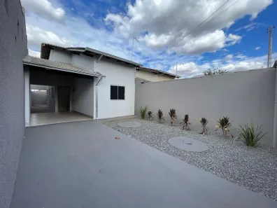 Casa com 2 Quartos à venda, 150m² no Vila Jayara, Anápolis