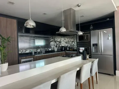 Apartamento com 3 Quartos para alugar, 161m² no Centro, Balneário Camboriú