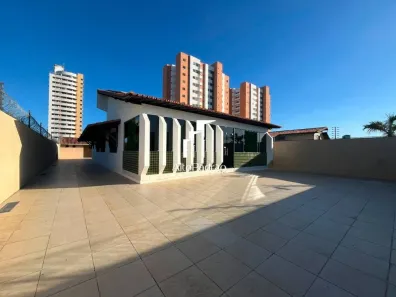 Casa com 3 Quartos à venda, 315m² no Noivos, Teresina