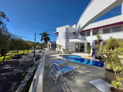 Casa de Condomínio com 3 Quartos à venda, 375m² no Vila Oliveira, Mogi das Cruzes