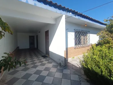 Casa com 2 Quartos à venda, 100m² no Atuba, Colombo