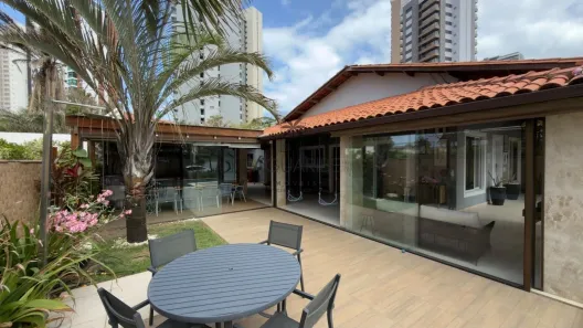 Casa com 4 Quartos à venda, 362m² no Piatã, Salvador