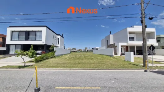 Lote/Terreno à venda, 401m² no Laranjal, Pelotas