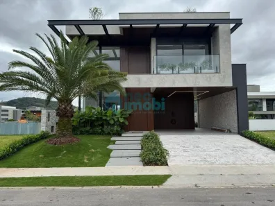 Casa com 4 Quartos à venda, 300m² no Pedra Branca, Palhoça
