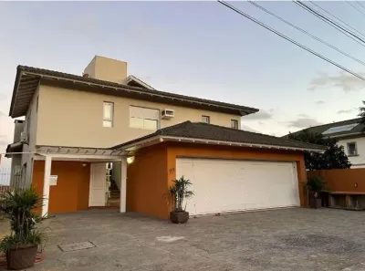Casa de Condomínio com 4 Quartos para alugar, 450m² no Lagoa da Conceição, Florianópolis