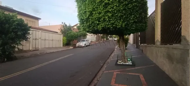 Casa com 3 Quartos à venda, 228m² no Vila Lemos, Bauru