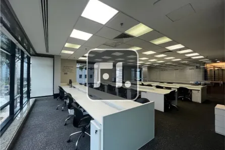 Sala Comercial à venda, 487m² no Vila Nova Conceição, São Paulo