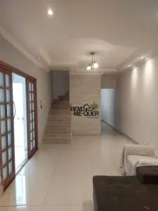 Sobrado com 3 Quartos à venda, 260m² no Cidade São Francisco, São Paulo