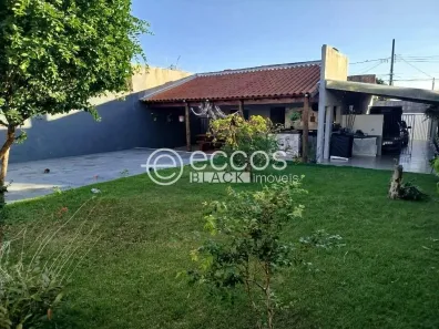 Casa com 3 Quartos à venda, 180m² no Jardim Ipanema, Uberlândia