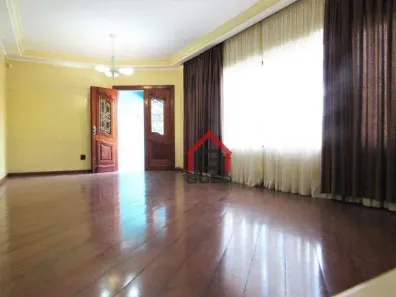 Sobrado com 4 Quartos à venda, 456m² no Vila Camilópolis, Santo André